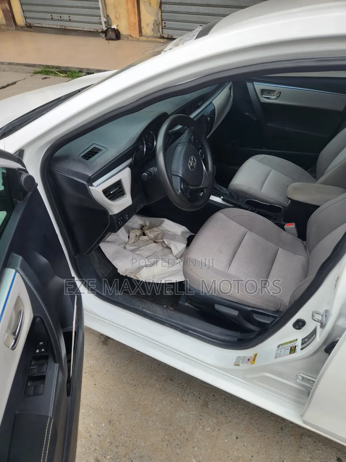 Toyota Corolla 2015 White