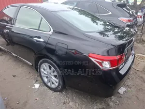 Lexus ES 2012 Black