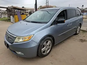 Honda Odyssey Touring Elite 2011 Blue