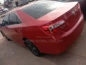 Toyota Camry 2014 Red