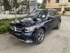 Mercedes-Benz GLC-Class 2017 Blue
