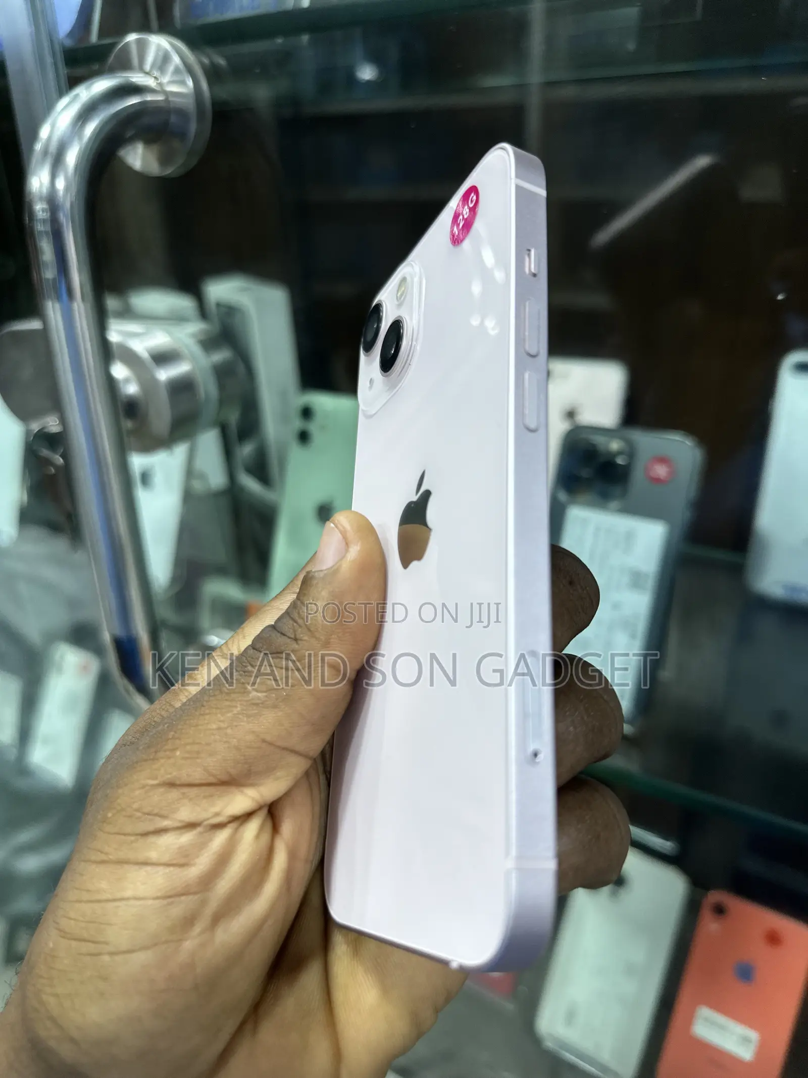 Apple iPhone 13 128 GB Pink