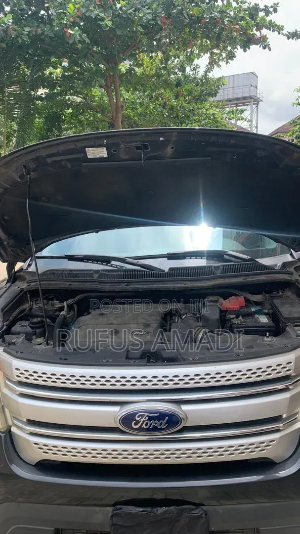 Ford Explorer 2012 Black