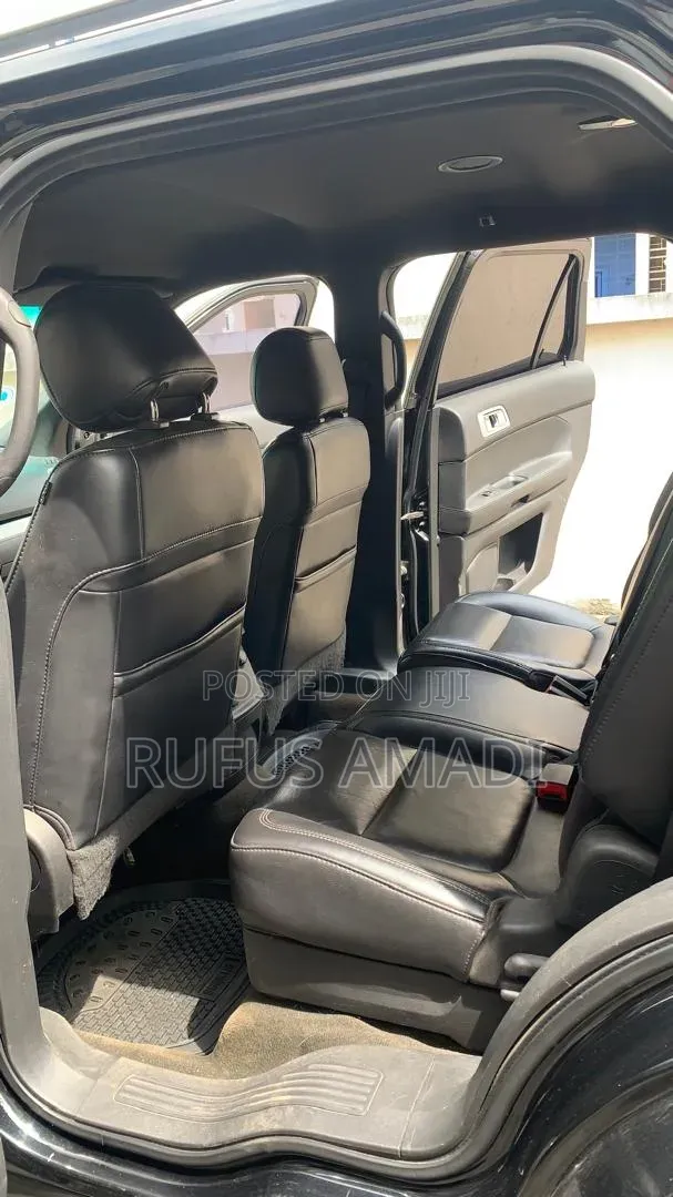 Ford Explorer 2012 Black
