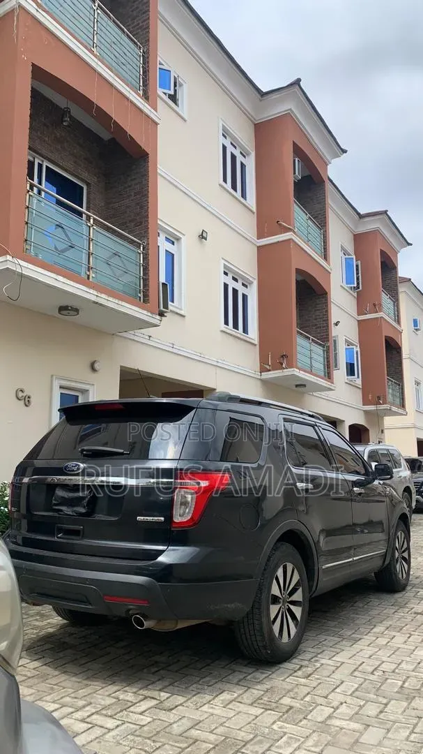 Ford Explorer 2012 Black