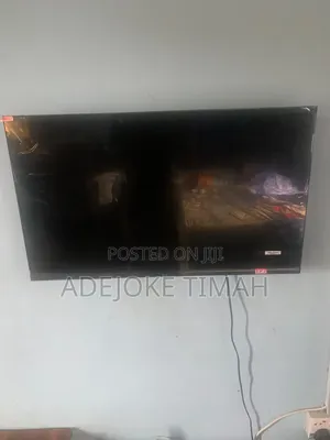 32inches Smart TV