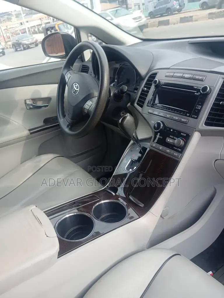Toyota Venza 2012 Gray
