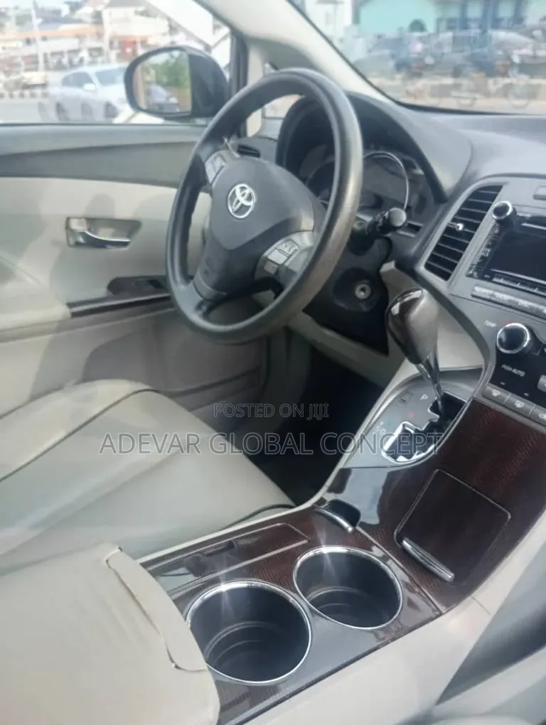 Toyota Venza 2012 Gray