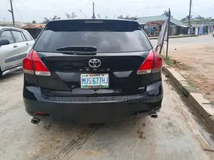 Toyota Venza 2011 Black