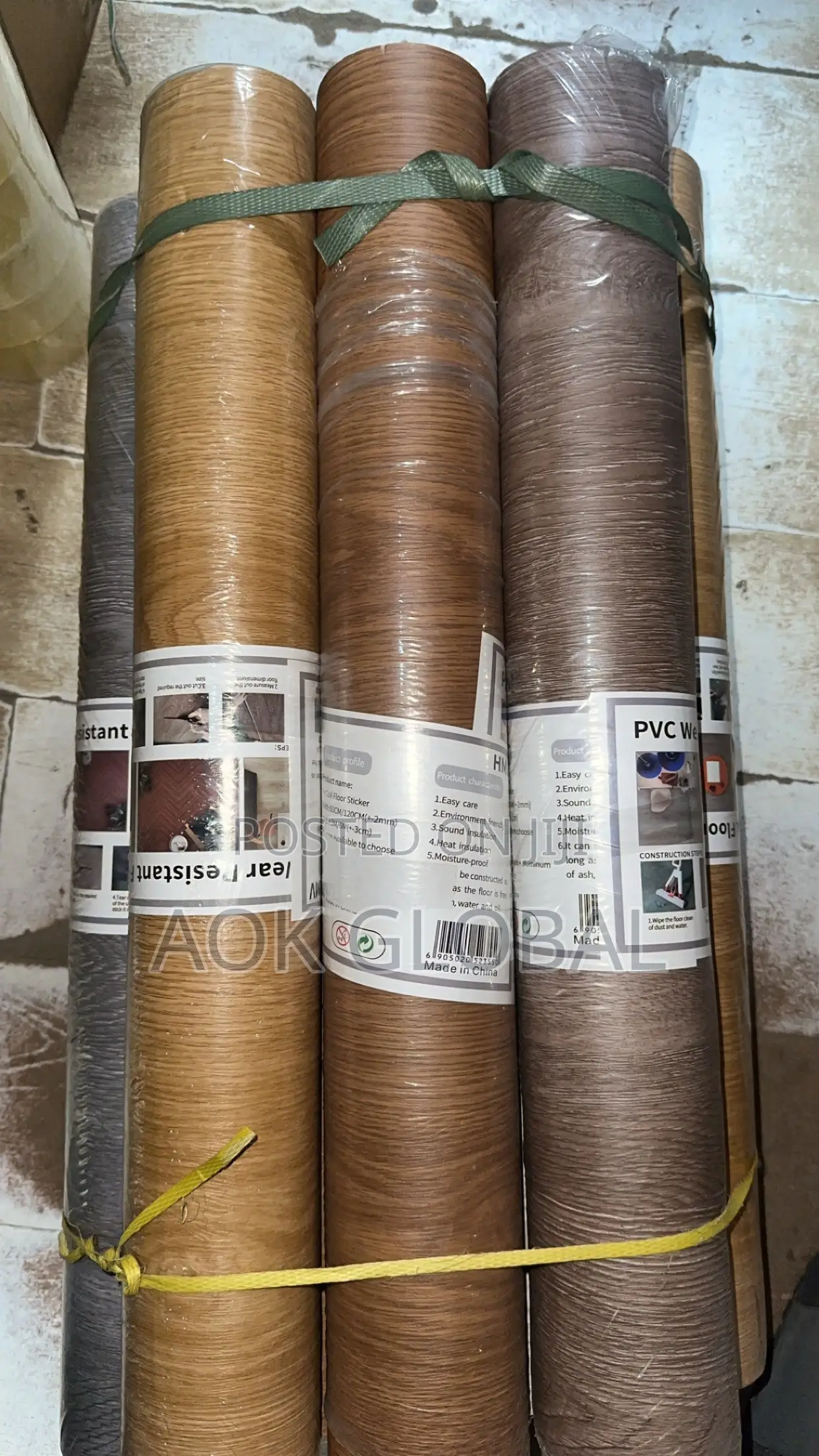 Self Adhesive PVC Luxury Vinly Carpet