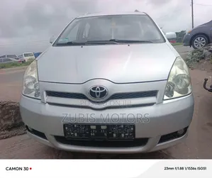 Toyota Corolla Verso 2006 Silver