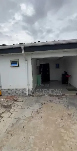 3bdrm Bungalow in Egbeda for sale