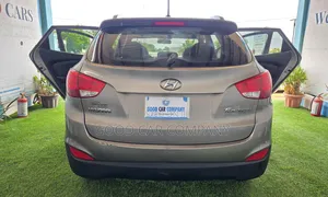 Hyundai Tucson 2012 Gray