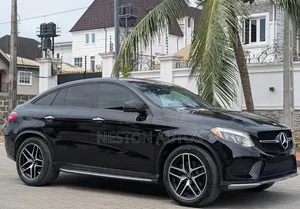 Mercedes-Benz GLE-Class 2017 Black