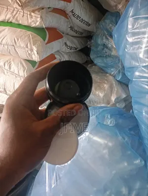 50 Cup Plastic With Gold Cover