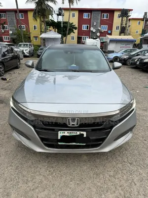 Honda Accord 2018 Silver