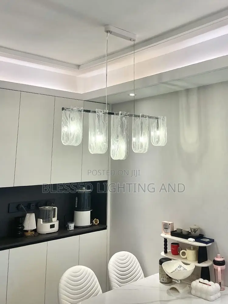 Size 1000mm Cloud Glass Light, Suitable for Modern Dining Room, Kitche