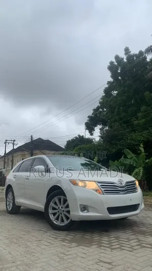 Toyota Venza 2011 White