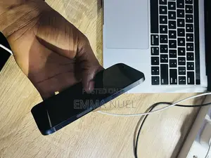 Apple iPhone 12 64 GB Blue