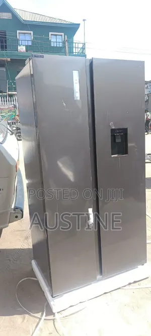 Brand New Hisense Side-Side 514l Refrigerator>external>water Dispenser
