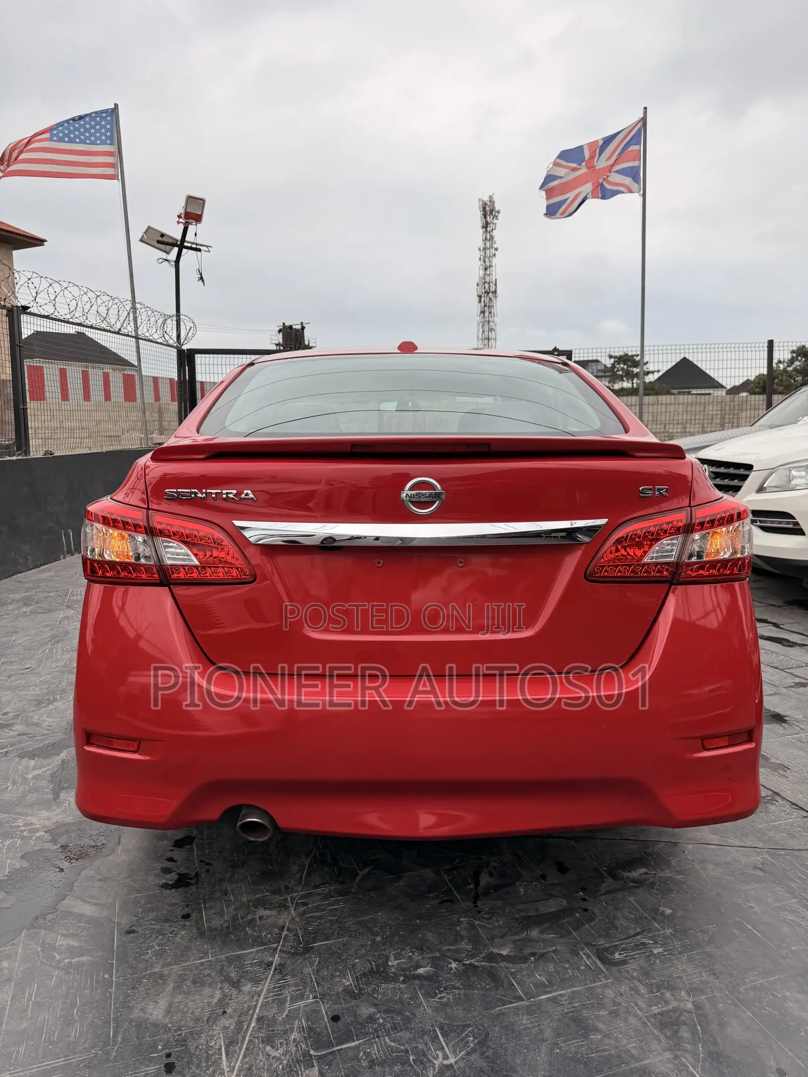 Nissan Sentra SR 2016 Red