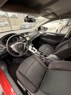 Nissan Sentra SR 2016 Red