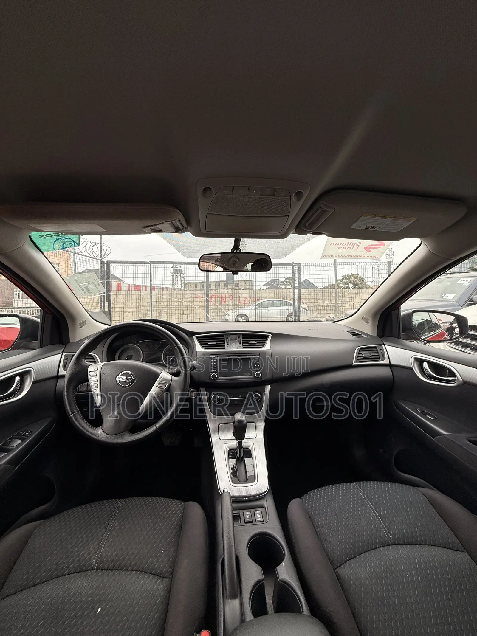 Nissan Sentra SR 2016 Red