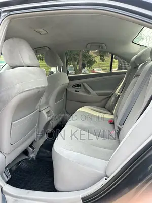 Toyota Camry LE 4dr Sedan (2.4L 4cyl 5A) 2008 Gray