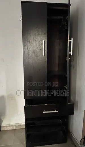 Smart Wardrobe With Shoe Rack