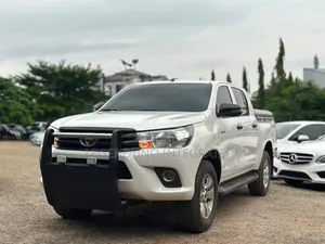 Toyota Hilux 2017 White