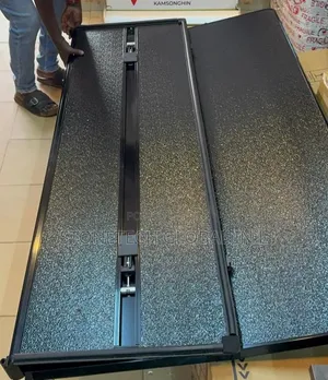 Fibre Folding Hard Cover for Hilux Tacoma Tundra F150