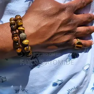Handmade Unisex Macrame Bracelet