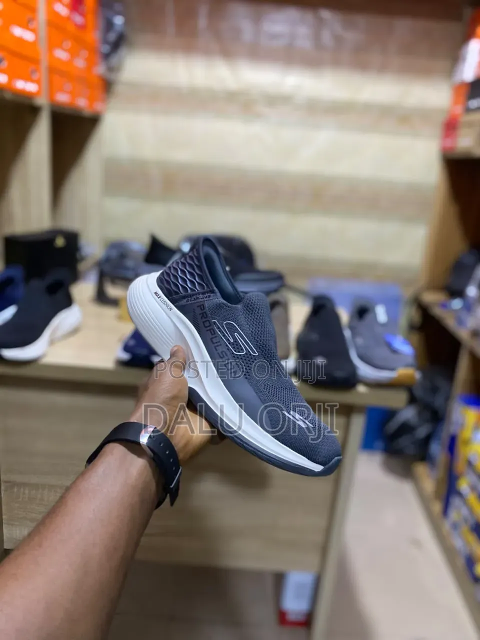 Skechers Snickers