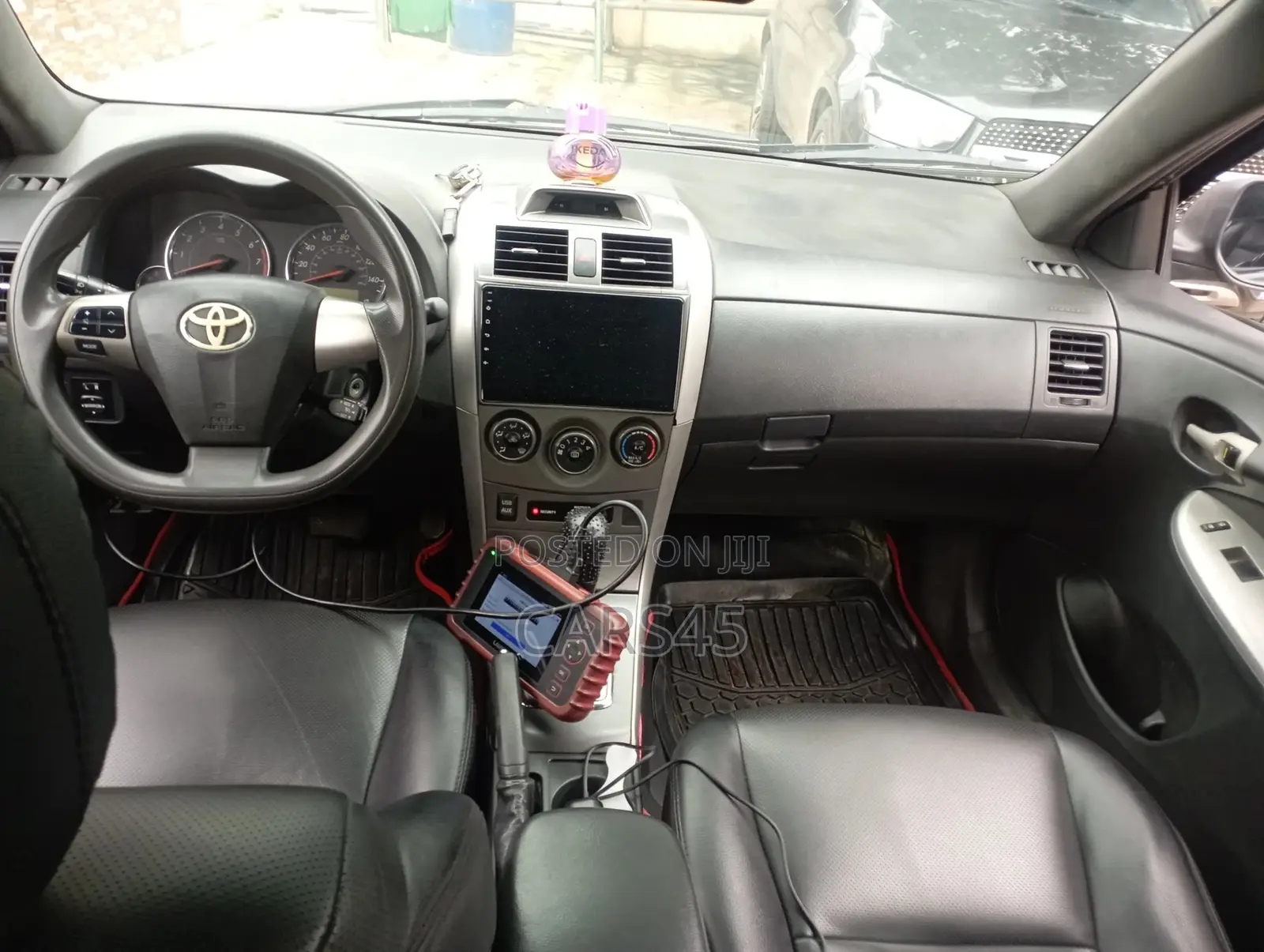 Toyota Corolla 2012 Gray
