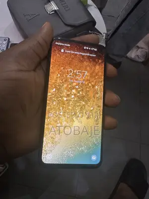 Samsung Galaxy S10e 128 GB Blue