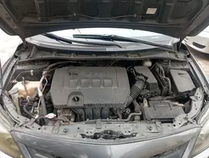 Toyota Corolla 2012 Gray