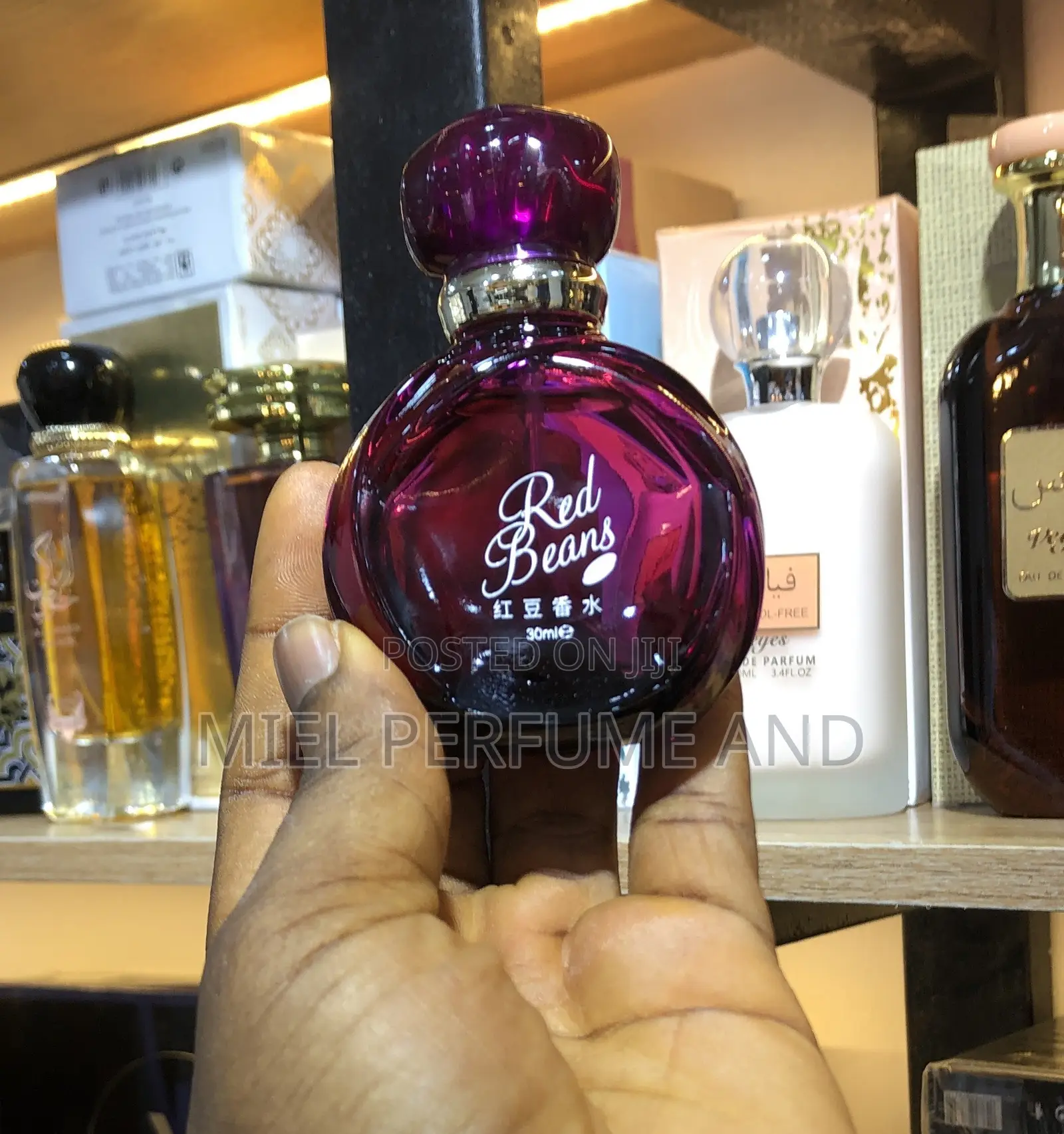 Elea Perfumes