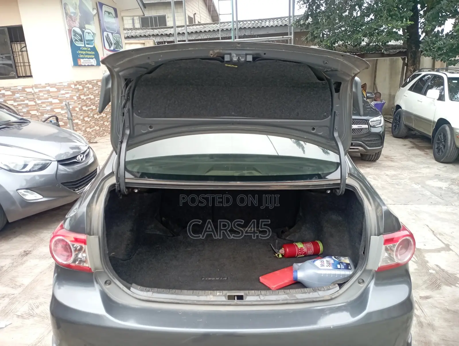 Toyota Corolla 2012 Gray