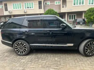 Land Rover Range Rover Vogue 2015 Blue