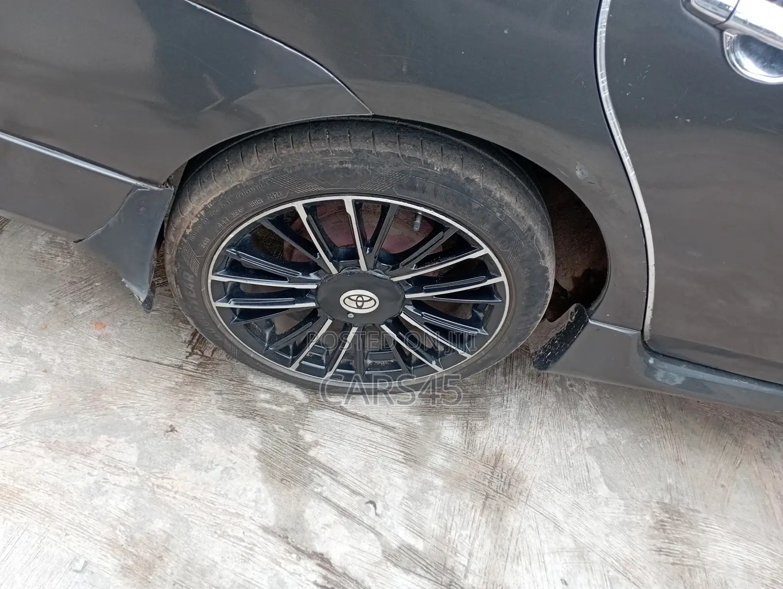 Toyota Corolla 2012 Gray