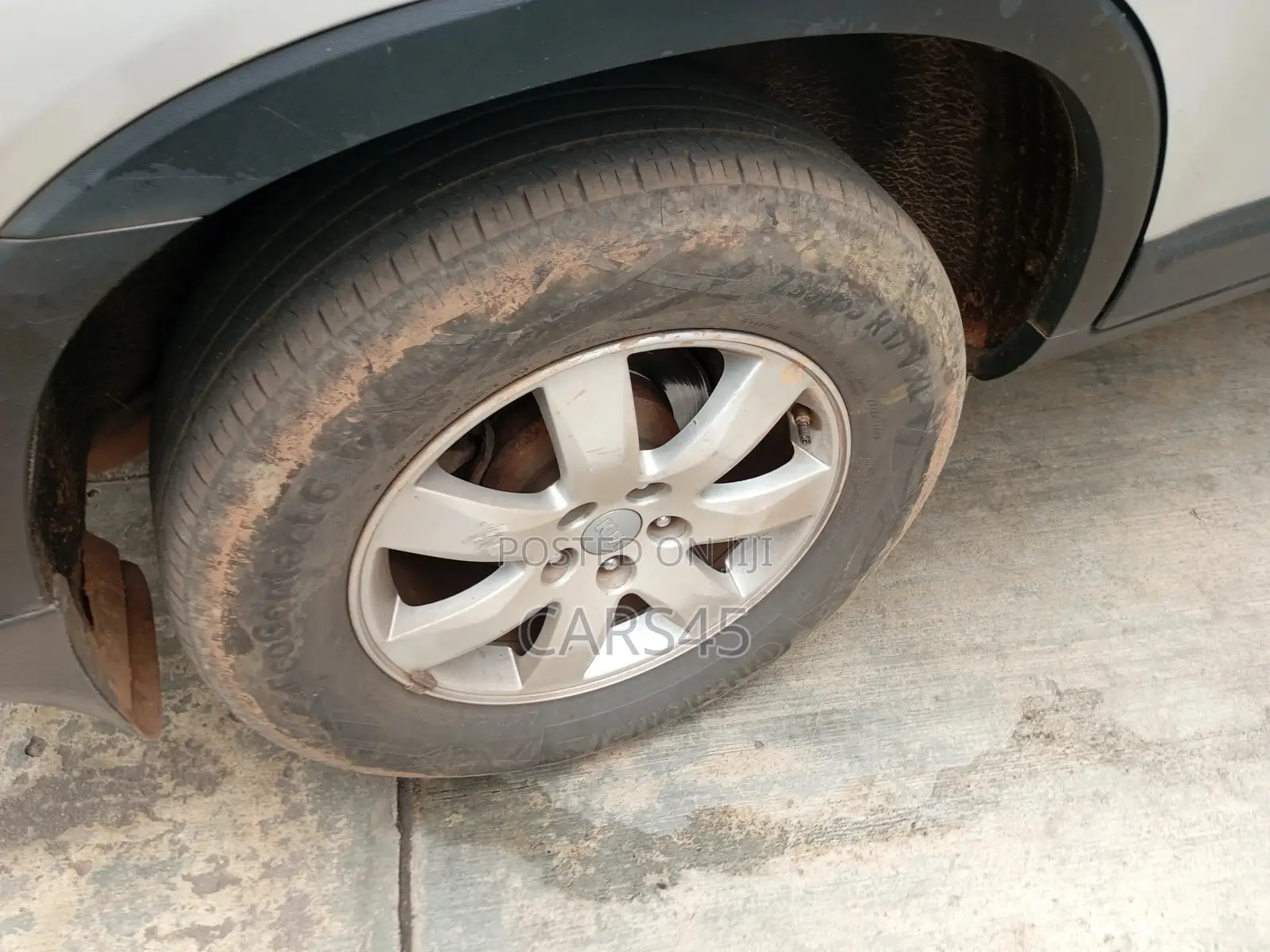 Kia Sorento 2012 Silver