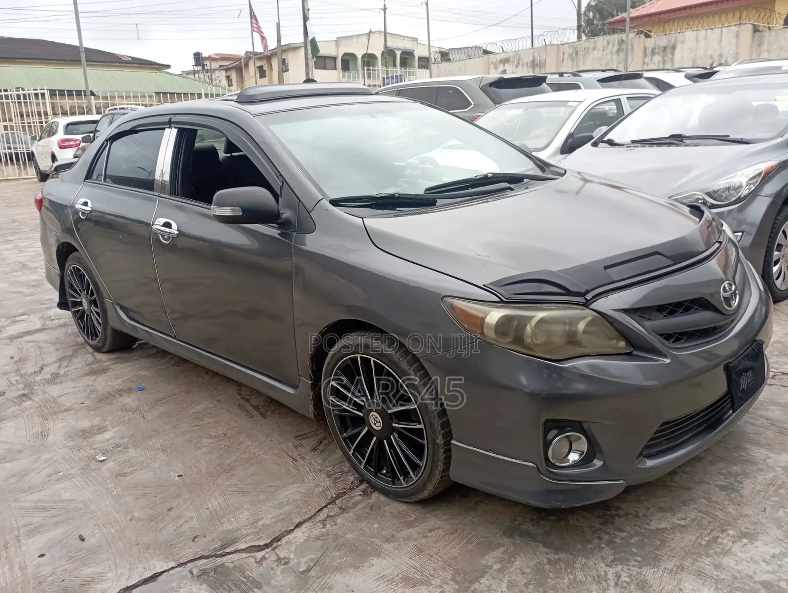 Toyota Corolla 2012 Gray