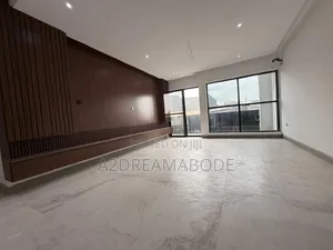 3bdrm Apartment in Allen Avenue for sale