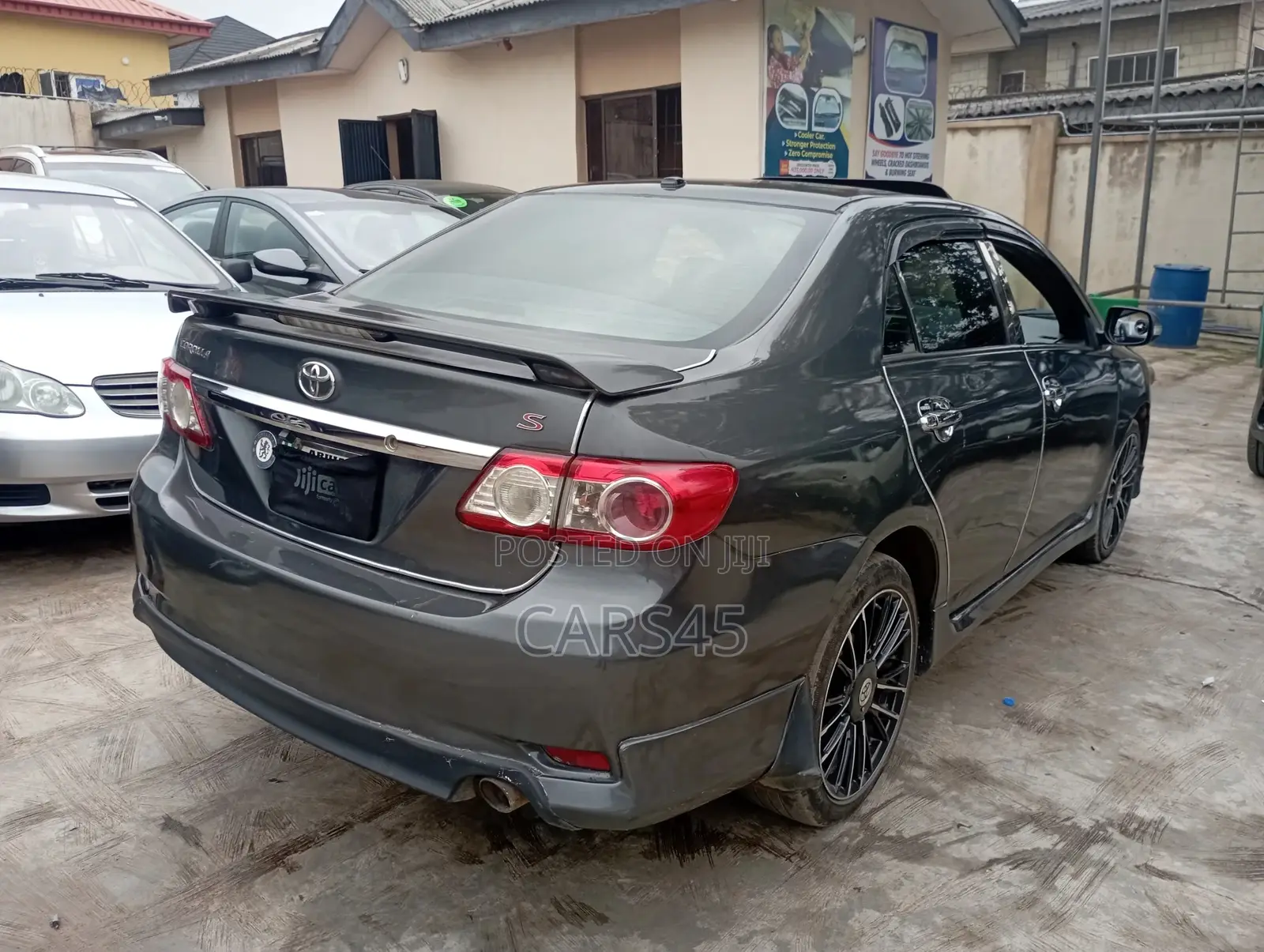 Toyota Corolla 2012 Gray