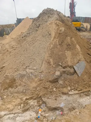 We Sell Sharp Filling Sand ,Grand Nite, Gravel Etc