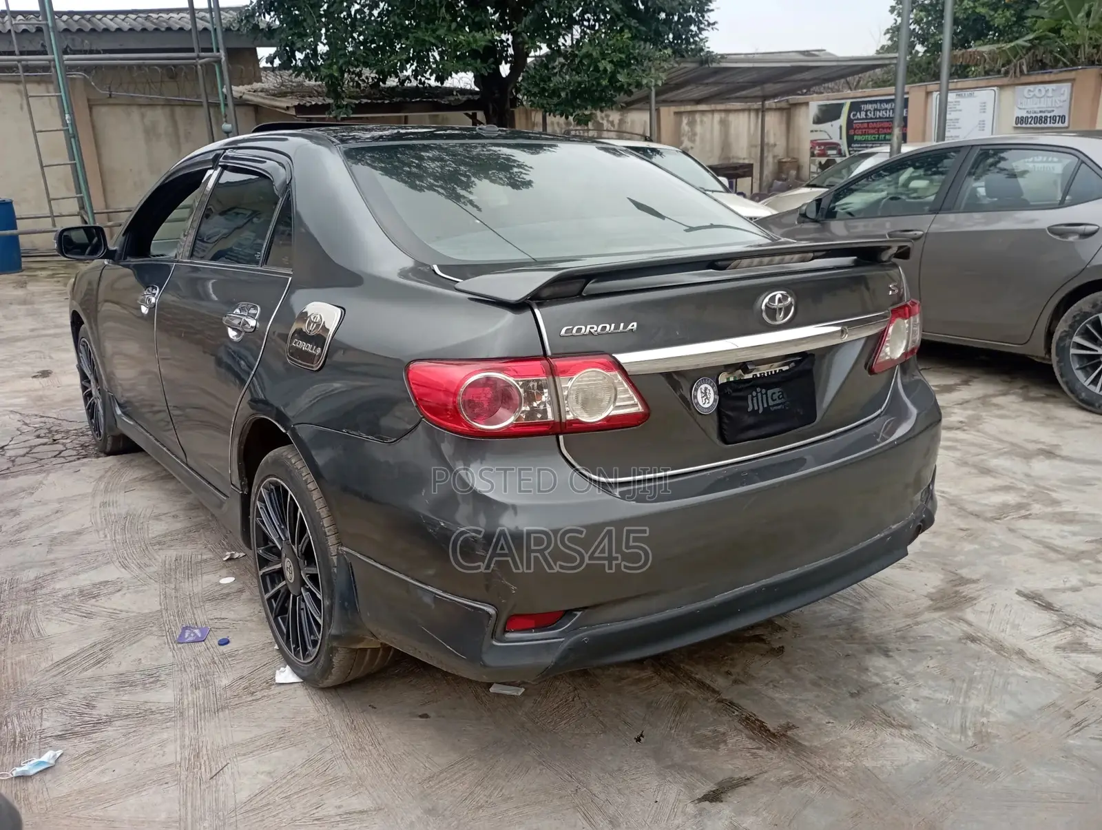 Toyota Corolla 2012 Gray