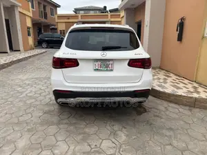 Mercedes-Benz GLC-Class 2021 White