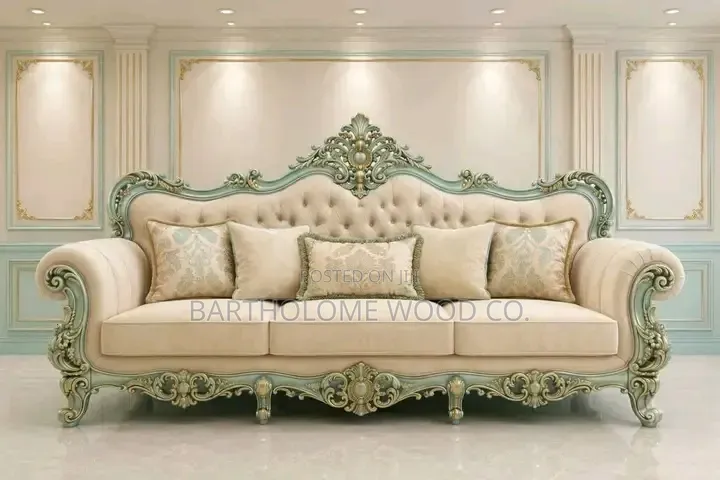 Royal Couch