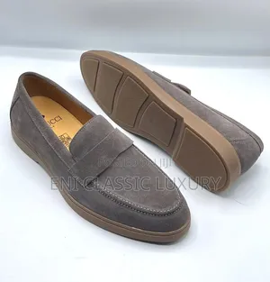 High Demand Luxury Men's Loafers Shoes Gucci Best Quality Well Branded