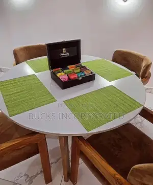 Dining Table/Chairs.